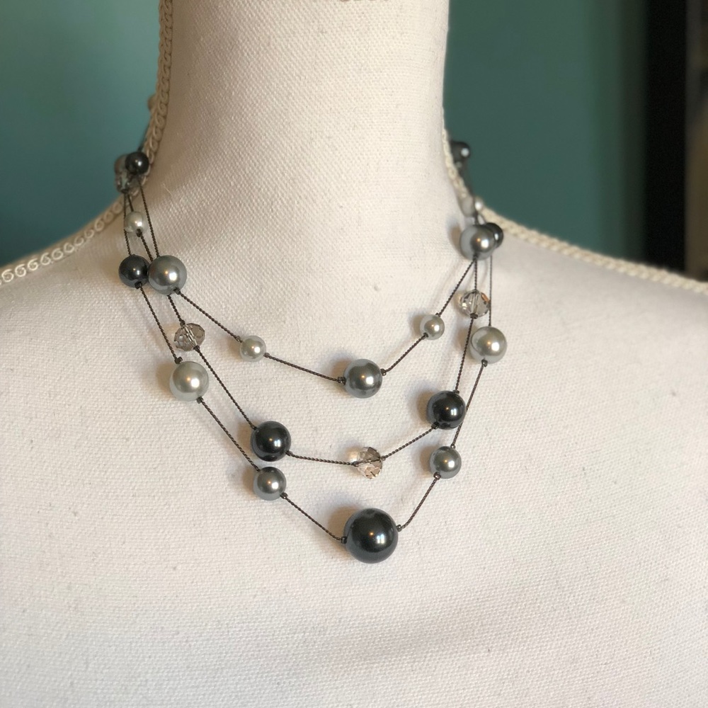 Elegant Triple Strand Necklace💎